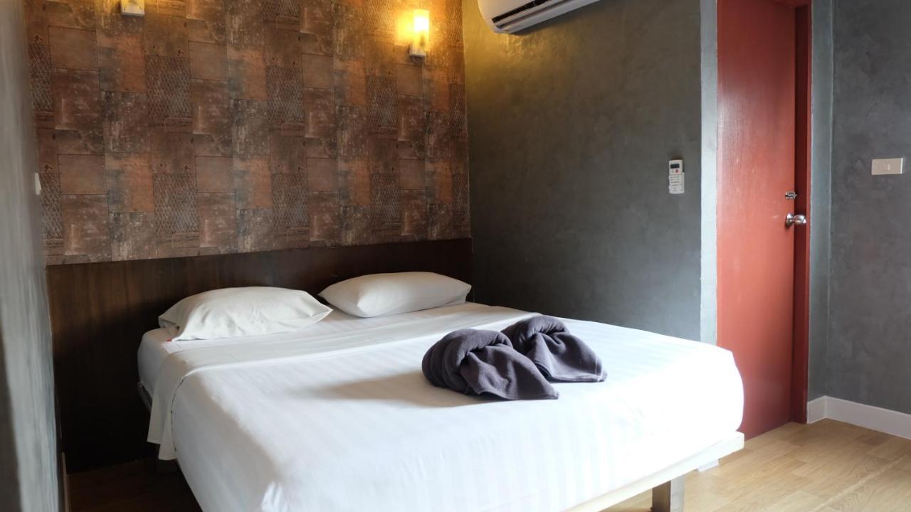 18 Coins Budget Hotel Pattaya Luaran gambar